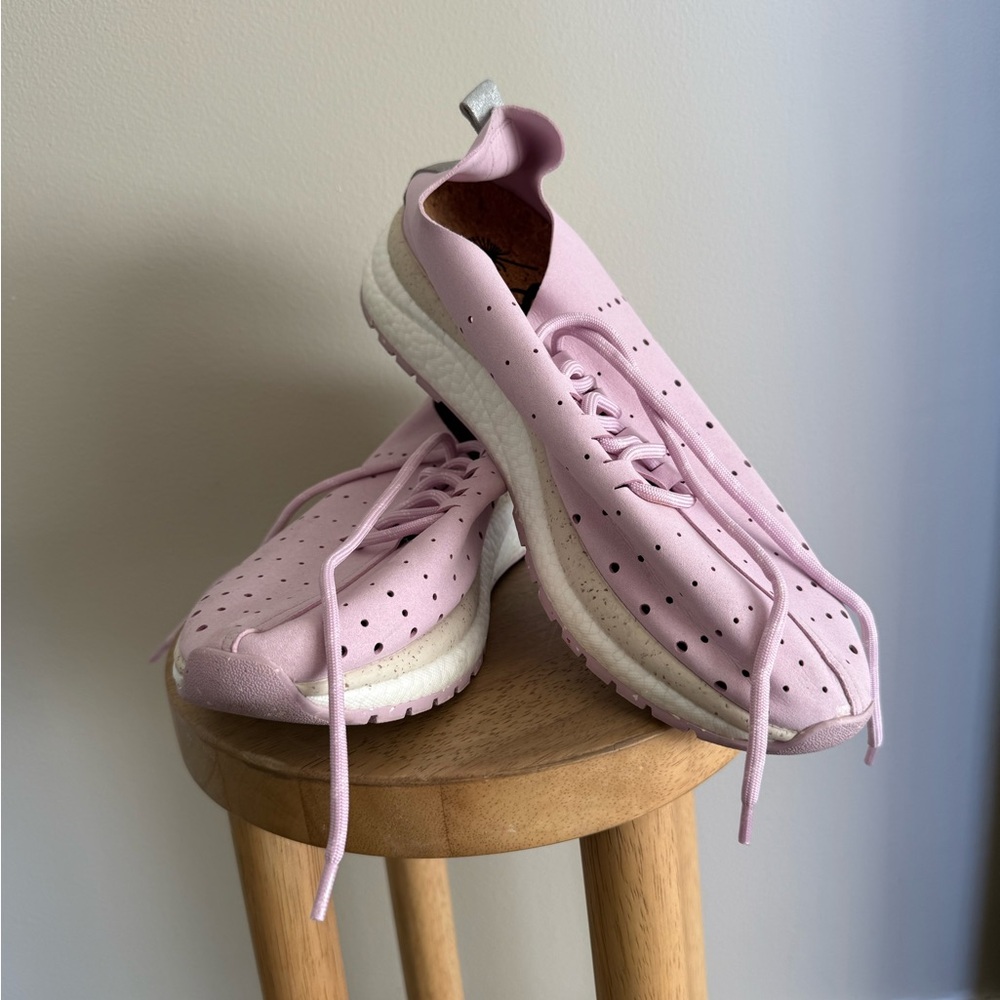 OTBT Pink Women's Alstead Sneaker - Lavender